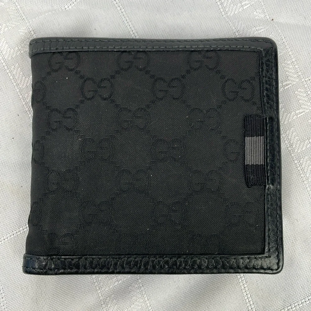 Gucci Bifold Compact Wallet GG Guccissima Monogram Canvas Black Web Tab
